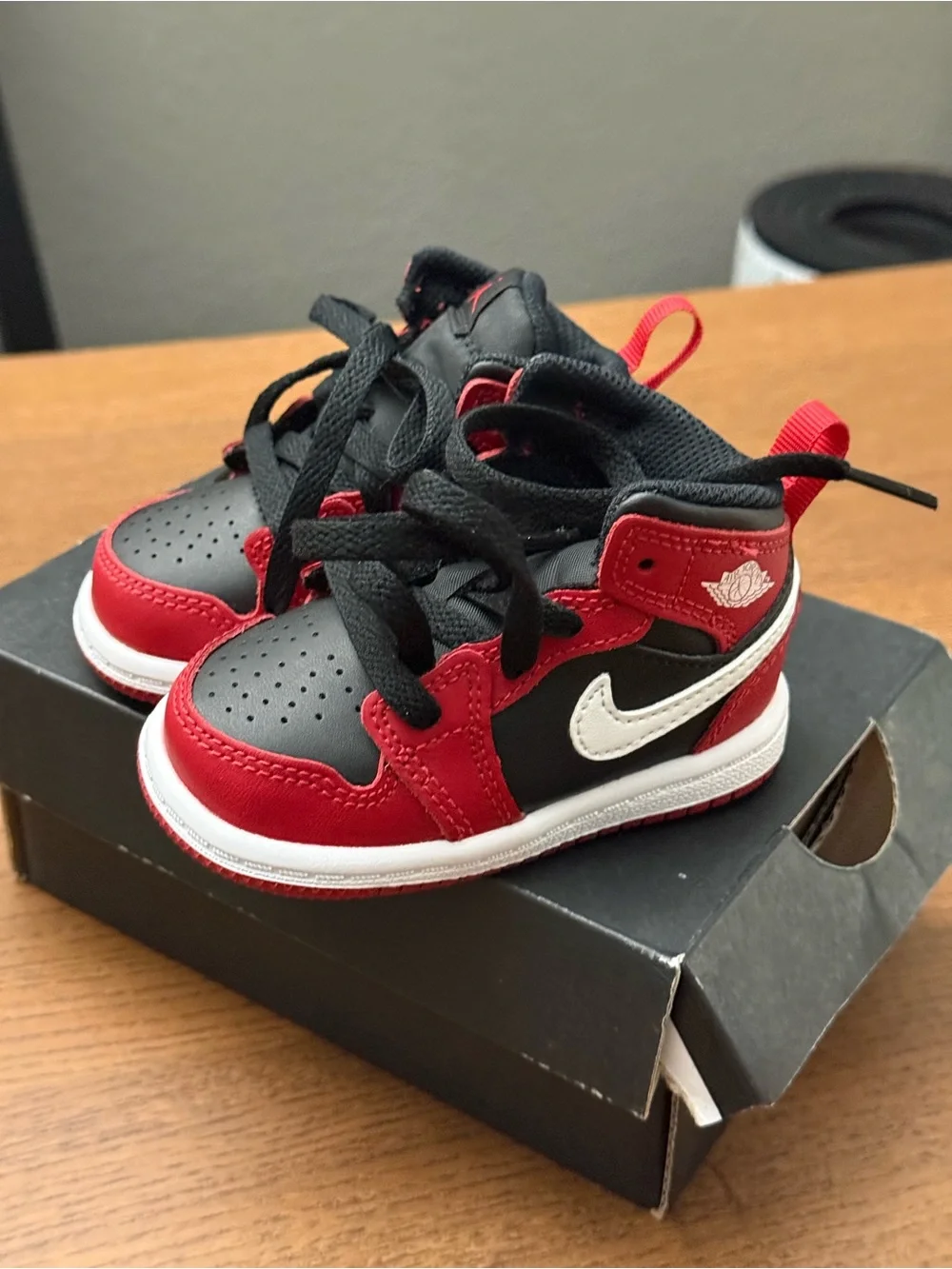Jordan 1 Mid (TD) Black Gym Red White